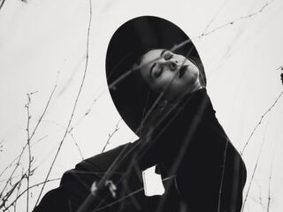 mastubating web cam girl HelismaAbramss