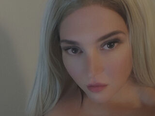 webcamstripper picture HollyComming