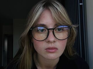 webcam pic JacelynAmenta