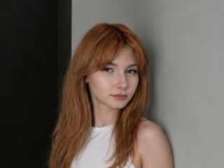 webcam striptease show JeniceRadulescu