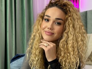 naked webcam girl fingering JessyJill