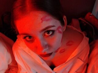 girl webcamsex JuneGutierrez