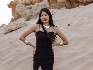 hot cam girl masturbating with vibrator KareyKravetsky