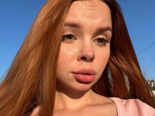 hot camslut KarinaSavastru