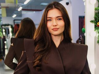 naked webcam girl photo KatieHarrise