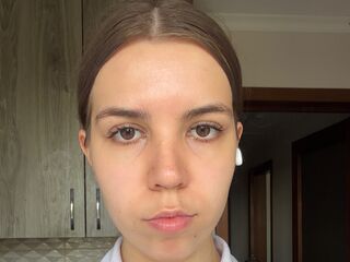 adultcam KeiraWilby
