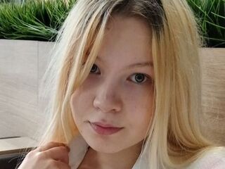 cam girl showing tits KendraBliss