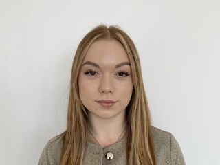 hot strip tease web cam KenishaDiamond