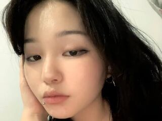masturbating webcam girl KizzyScheidegger