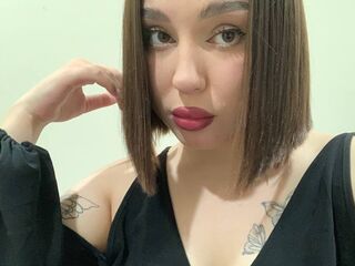 camwhore shaved pussy KylieeAngel