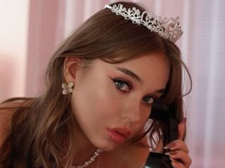 camslut topless LeonardaYudell