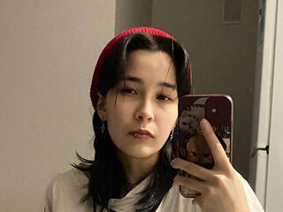 naked girl with webcam fingering pussy LibertyBranden