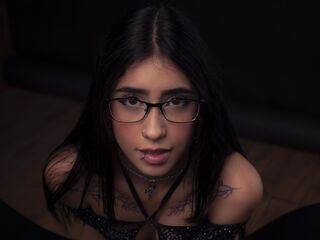nude cam girl photo LiliCollyns