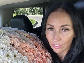 chat room live sex show LipaWild