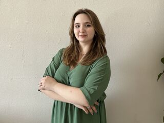 webcam babe chatroom LucilleBride