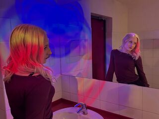 live porn web cam LucilleWiste