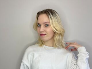 real live cam LynGoodhart