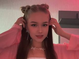 sexy webcamgirl picture MadisonLehar