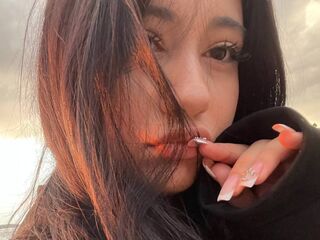 fingering cam whore MaiPreato
