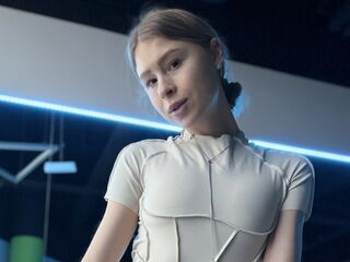 camwhore masturbating with sextoy MammieRamp