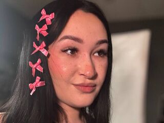 camslut masturbating MargitLaukitis