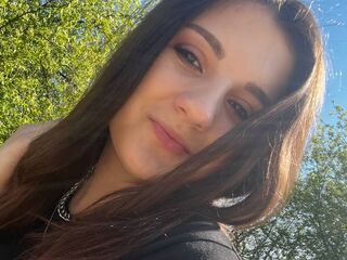 fingering webcamgirl MaryannaShumway