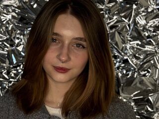 camwhore naked MiaMerek