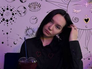 girl showing tits MilaKotanskaya