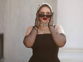 naked cam girl masturbating with vibrator MonicaVivaldi