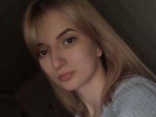 cam strip tease NatachaKoepf