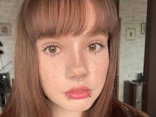 nude webcamgirl picture NatishaSuffield