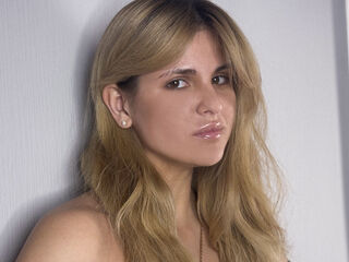 fingering camgirl video NayaMorel