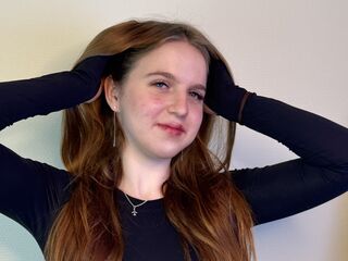 camwhore naked NilaBudy