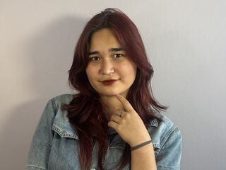 camgirl showing tits PatriciaGibson