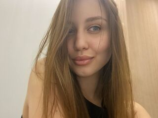 sexy camgirl RedEdvi