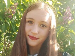 cambitch RickiCriblez