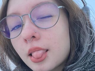 camgirl fingering wet pussy RoxannRabenstein