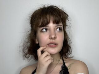 camgirl playing with dildo RozanneLedet