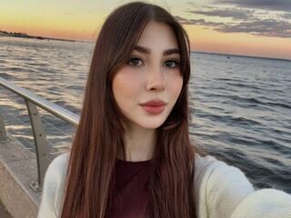 adult cam chat SadeLazcano