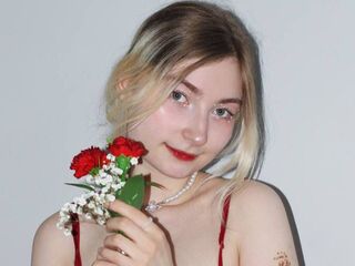 nude webcam SandaPlocek