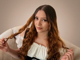 girl webcam naked SaraDrew
