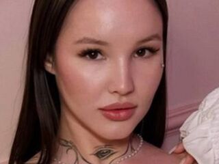 camgirl showing tits SashaLiss