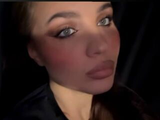 nude cam SeemaRedhouse