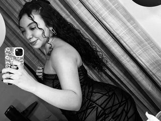 sexy webcamgirl SharonBlairr