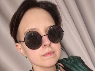 beautiful webcamgirl ShaunteBarranco