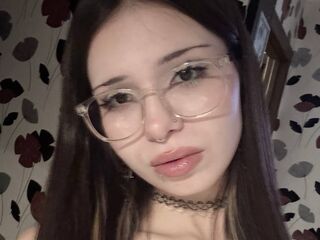 flirt chat room ShennaUmali