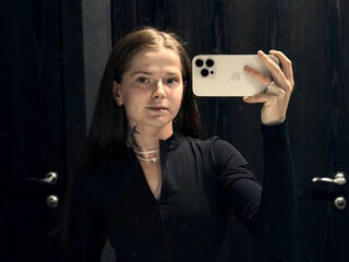 camgirl live porn SilvaNayee