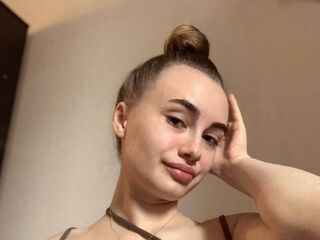 girl webcam naked SofiyaWite