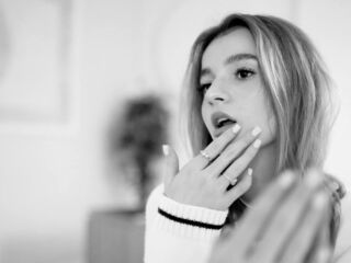 web chat StaceeyBrown