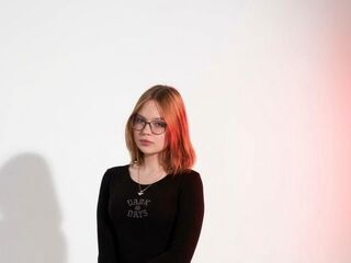 camgirl webcam picture SuzanGoldstein